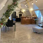 公寓 Sous Les Toits Des Jacobins, 3 Chambres, Wifi 阿棉
