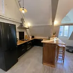 Sous Les Toits Des Jacobins, 3 Chambres, Wifi * 阿棉