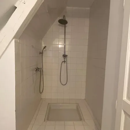 公寓 Sous Les Toits Des Jacobins, 3 Chambres, Wifi